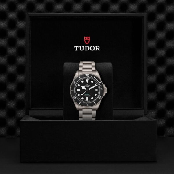 M2543C1A7NU-0001 TUDOR チューダー ペラゴス ウルトラ