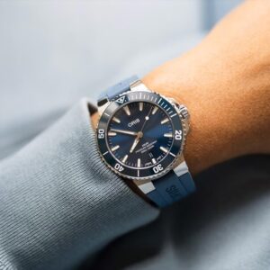 01 733 7787 4135-07 4 22 35FC ORIS オリス アクイスデイト 41.5mm