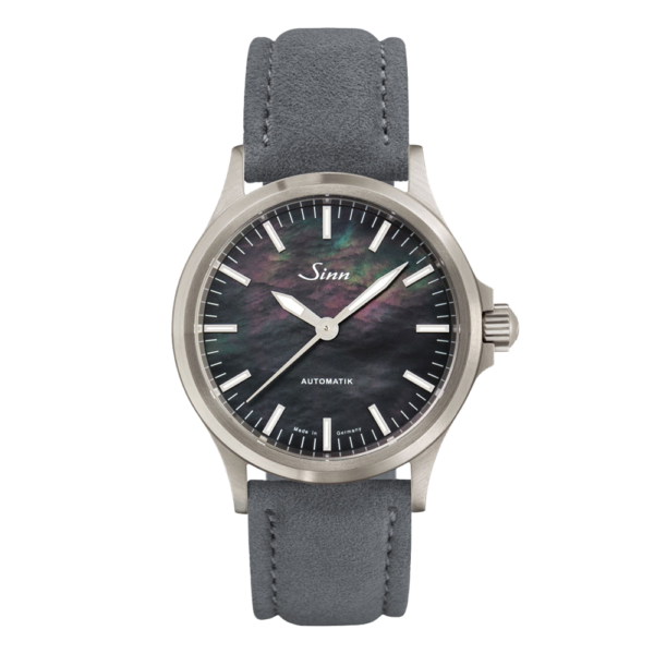 556.I.Perlmutt.S SINN ジン インストゥルメントウォッチ 型押しカウレザー仕様