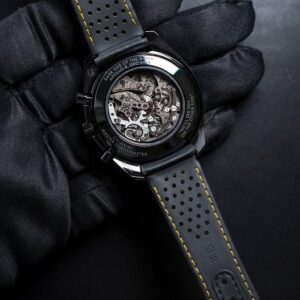 310.92.44.50.01.001 OMEGA オメガ スピードマスター ダーク サイド オブ ザ ムーン 44.25MM アポロ8号