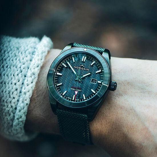 N1000.08B01.B01 NORQAIN ノルケイン アドベンチャー スポーツ 42mm