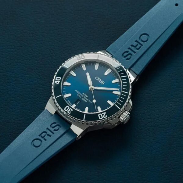 01 733 7787 4135-07 4 22 35FC ORIS オリス アクイスデイト 41.5mm