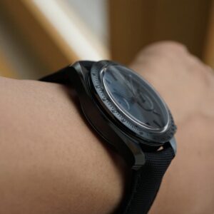 311.92.44.51.01.005 OMEGA オメガ スピードマスター ダークサイド オブ ザ ムーン ブラックブラック 44.25MM