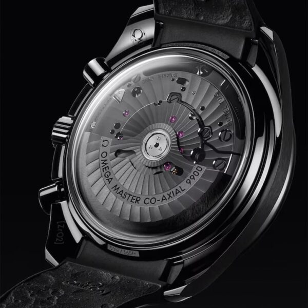 310.92.44.51.01.005 OMEGA オメガ スピードマスター ダーク サイド オブ ザ ムーン 44.25MM