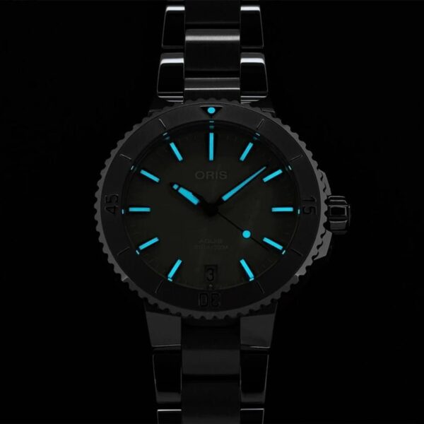 01 733 7770 4157-07 8 18 05P ORIS オリス アクイスデイト 36.5mm