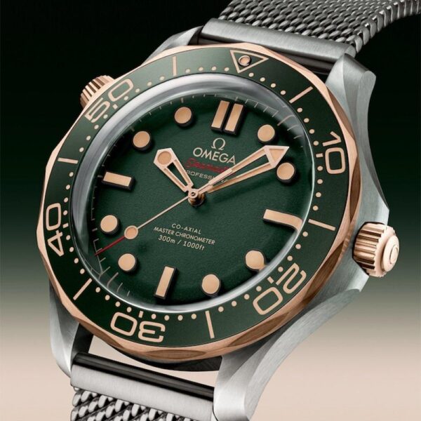 210.90.42.20.10.001 OMEGA オメガ シーマスター ダイバー 300M 42MM