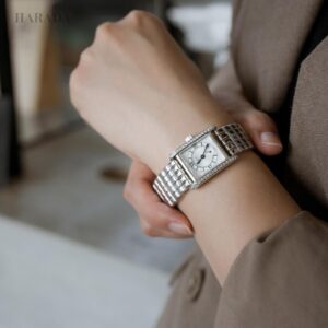 L5.200.0.75.6 LONGINES ロンジン ミニドルチェヴィータ 21.5×29mm