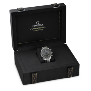 329.30.44.51.01.003 OMEGA オメガ スピードマスター スーパーレーシング 44.25MM