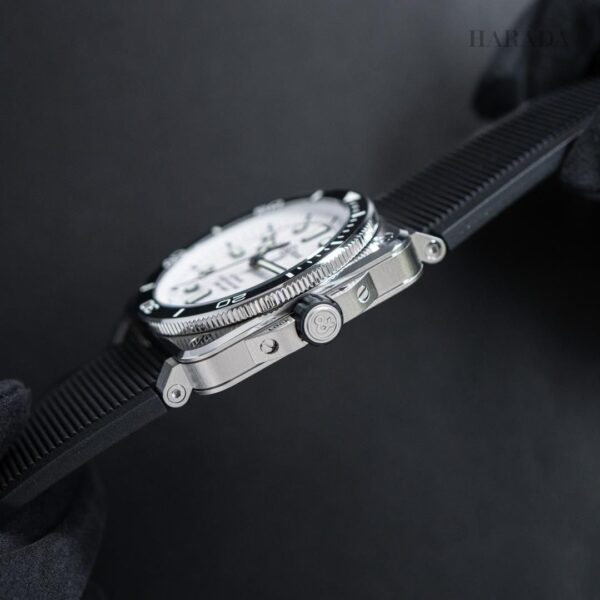 BR03A-D-WH-ST/SRB Bell & Ross ベル&ロス BR03 ダイバー ホワイト スティール