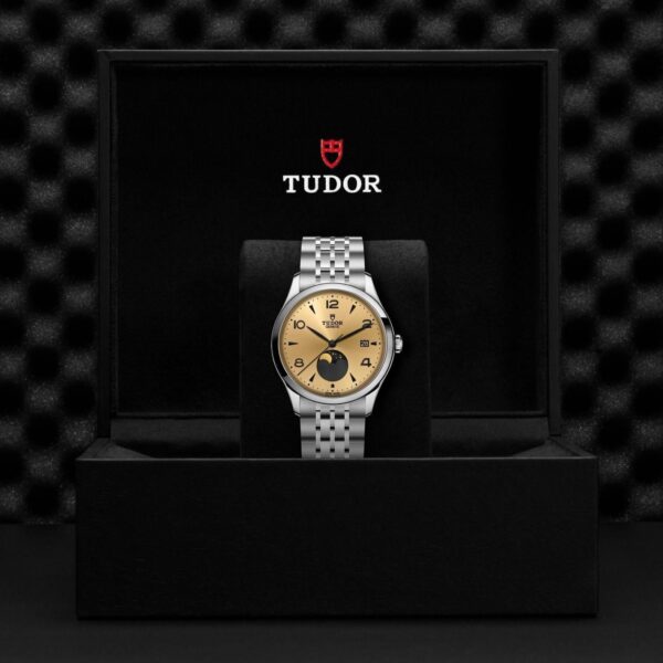 M91560-0001 TUDOR チューダー 1926 ルナ