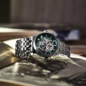 96A329 BULOVA ブローバ クラシック サットン 40mm