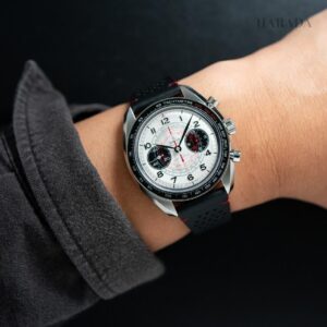 329.32.43.51.02.001 OMEGA オメガ スピードマスター クロノスコープ 43MM