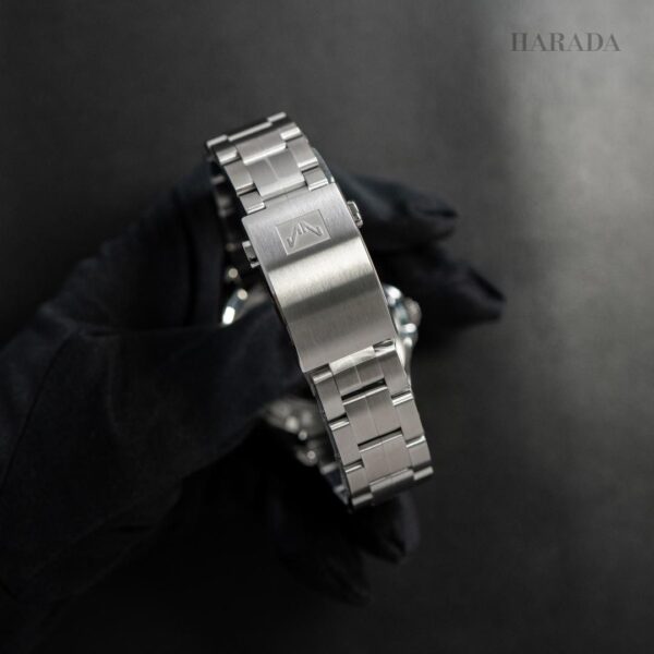 N1300.08S01.G01 NORQAIN ノルケイン アドベンチャー 40mm ブレスレット仕様