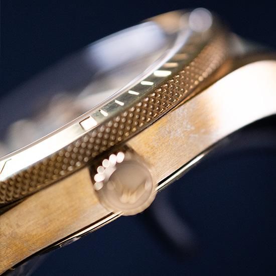 N1000.08Z01.E01 NORQAIN ノルケイン アドベンチャー スポーツ 42mm