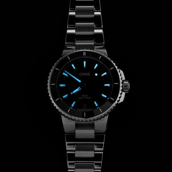 01 733 7792 4154-07 8 19 05P ORIS オリス アクイスデイト