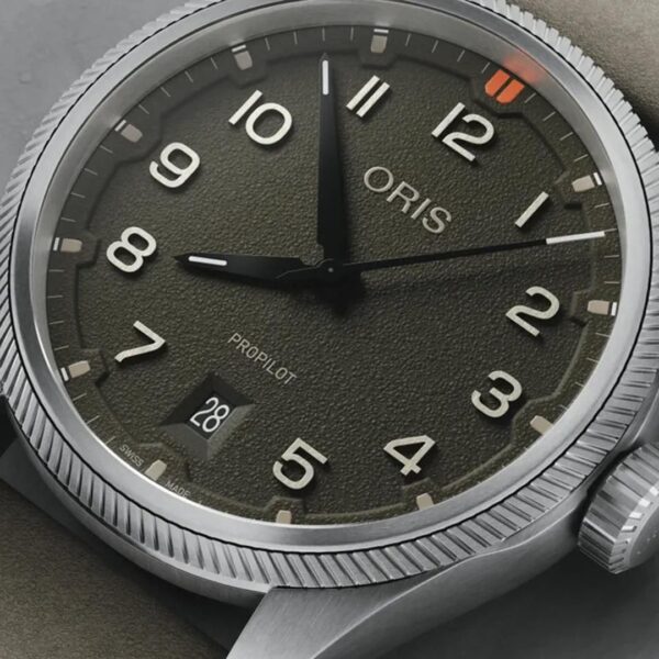 01 733 7805 4167-07 6 20 16LC ORIS オリス プロパイロット デイト 41mm