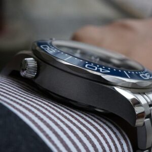 210.30.44.51.03.001 OMEGA オメガ シーマスター ダイバー 300M 44MM