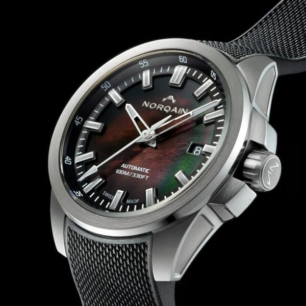 N3008.08S01.B01 NORQAIN ノルケイン インディペンデンス JP ブラック マザーオブパール 40mm