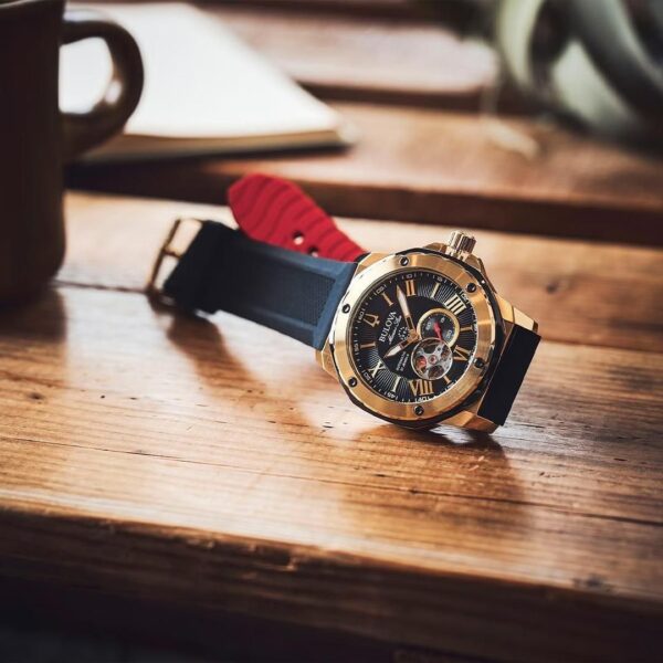 98A272 BULOVA ブローバ マリンスター 45mm