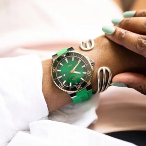01 400 7769 6357-07 4 22 77FC ORIS オリス アクイスデイト キャリバー400 41.5mm