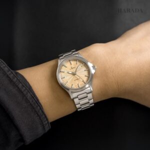 【世界限定300本】556 Sand Sinn ジン パイロットウォッチ ファインアジャスト付きブレスレット仕様