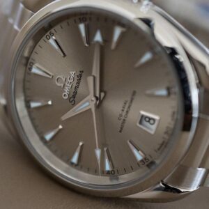220.10.38.20.09.001 OMEGA オメガ シーマスター アクアテラ 150M 38MM