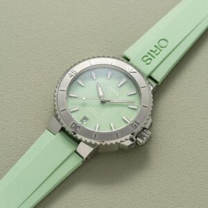 01 733 7770 4157-07 4 18 67FC ORIS オリス アクイスデイト 36.5mm