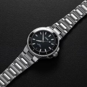 01 733 7792 4154-07 8 19 05P ORIS オリス アクイスデイト