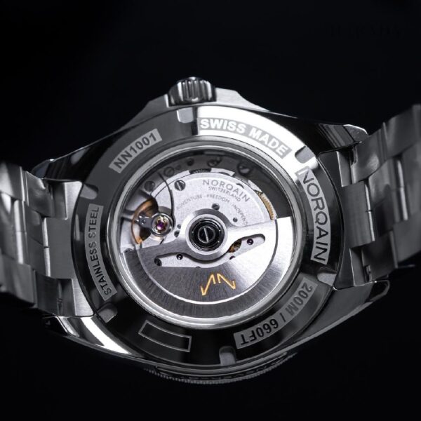 N1001.21S07.W01.S01 NORQAIN ノルケイン アドベンチャー ネベレスト グレーシャー 40mm