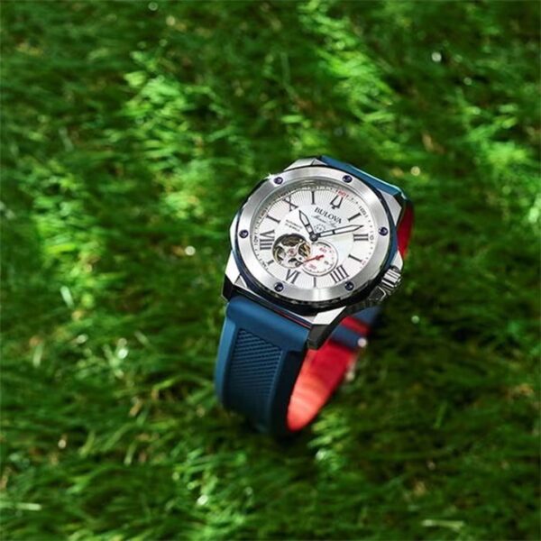 98A225 BULOVA ブローバ マリンスター 45mm