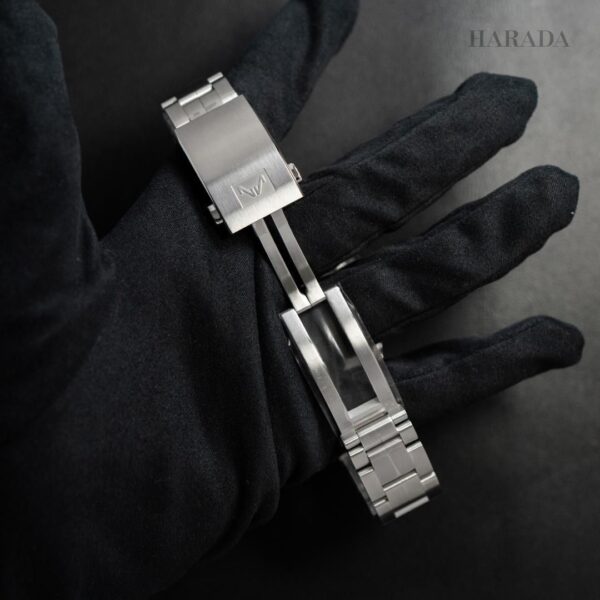 N1300.08S01.G01 NORQAIN ノルケイン アドベンチャー 40mm ブレスレット仕様