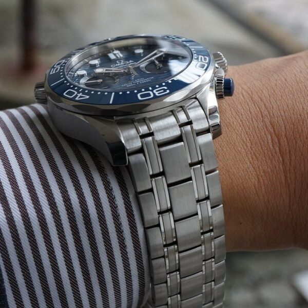 210.30.44.51.03.001 OMEGA オメガ シーマスター ダイバー 300M 44MM