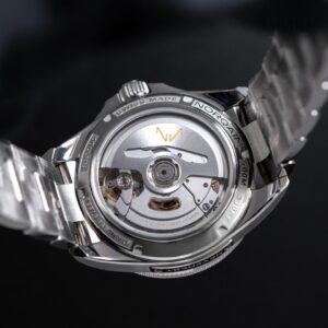N1100.22S02.G01 NORQAIN ノルケイン アドベンチャー ネベレスト GMT グレーシャー 41mm