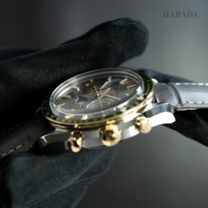 304.23.44.52.06.001 OMEGA オメガ スピードマスター ムーンフェイズ 44.25MM
